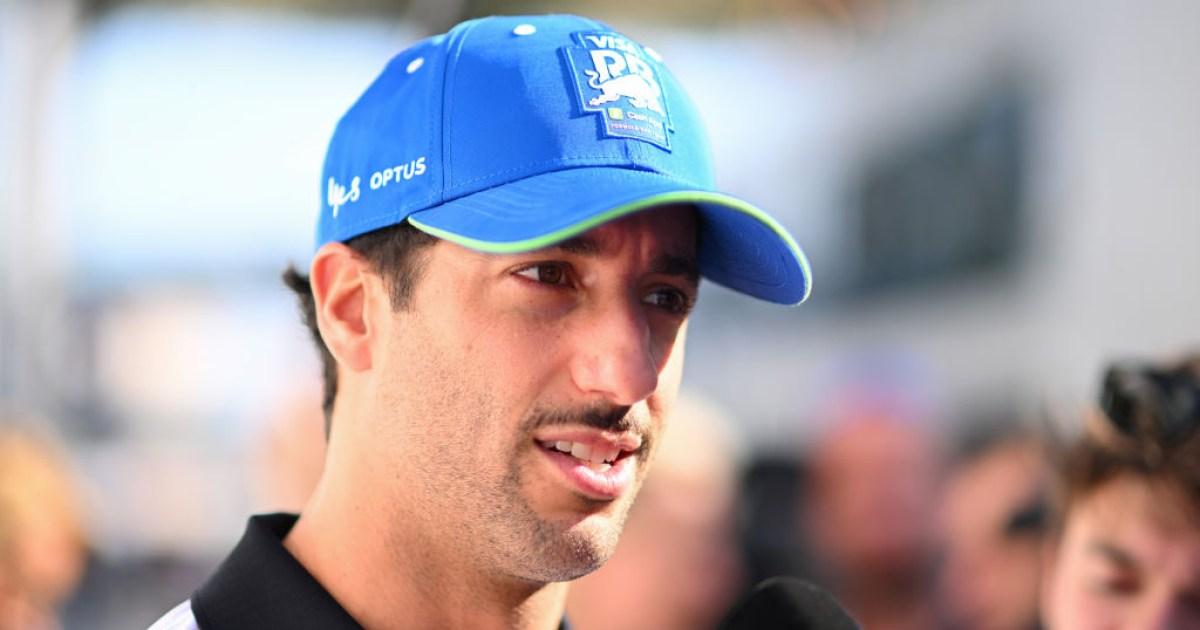 Daniel Ricciardo apologises after calling Yuki Tsunoda a ‘f***ing helmet’ [Video]