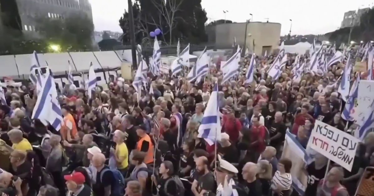 Protests continue in Israel; Chef Jos Andrs reacts to deaths of aid workers [Video]