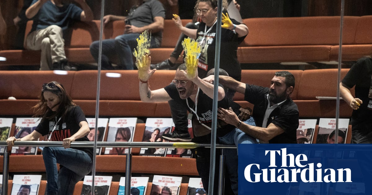 Hostage relatives smear paint inside Israeli parliament amid wave of protests  video | World news