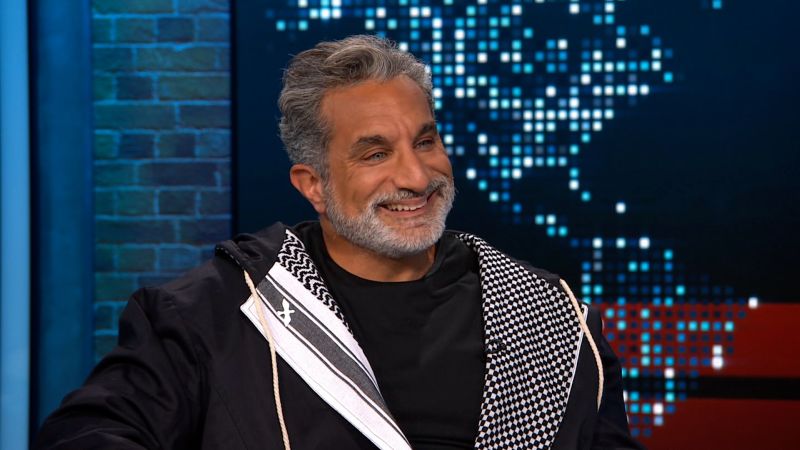 Exiled comedian turns dark sense of humor on Gaza Crisis [Video]