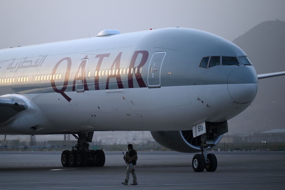 Women strip-searched at Doha airport lose bid to sue Qatar Airways [Video]