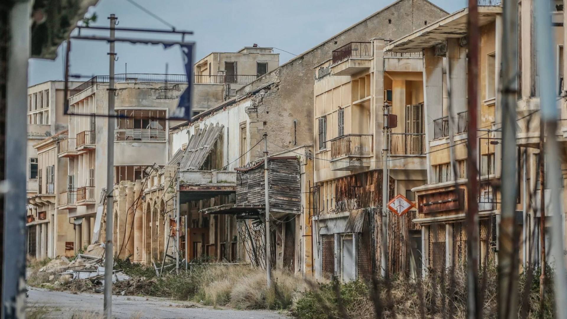 Inside the Cyprus ghost town where A-list celebs would spend their holidays before it was left to rot for 50 years [Video]