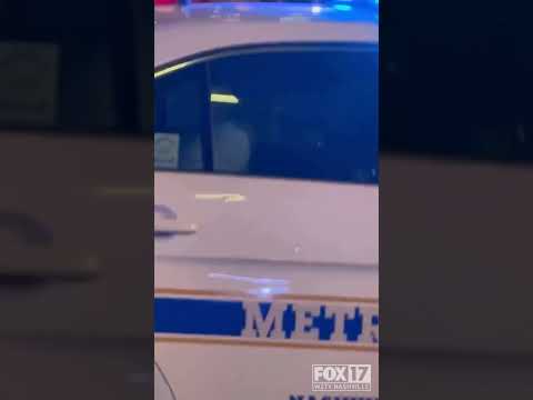 Video shows Morgan Wallen in police vehicle after Nashville arrest [Video]