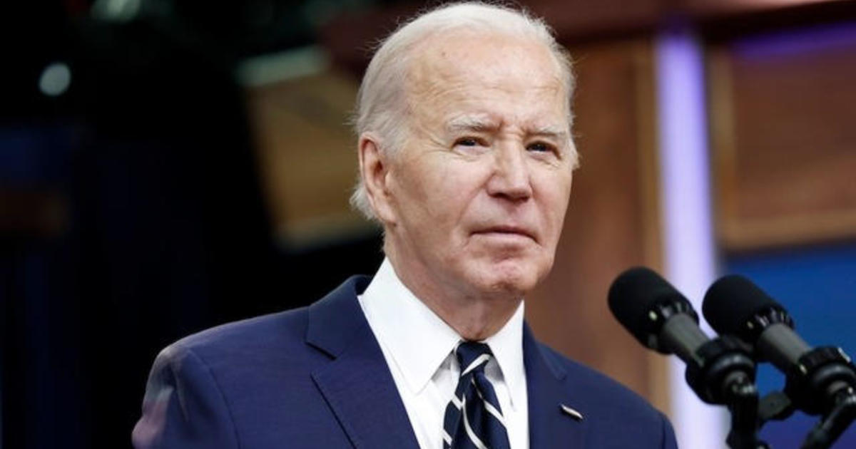 Approval for Biden’s handling of Israel-Hamas war hits new low in CBS News poll [Video]