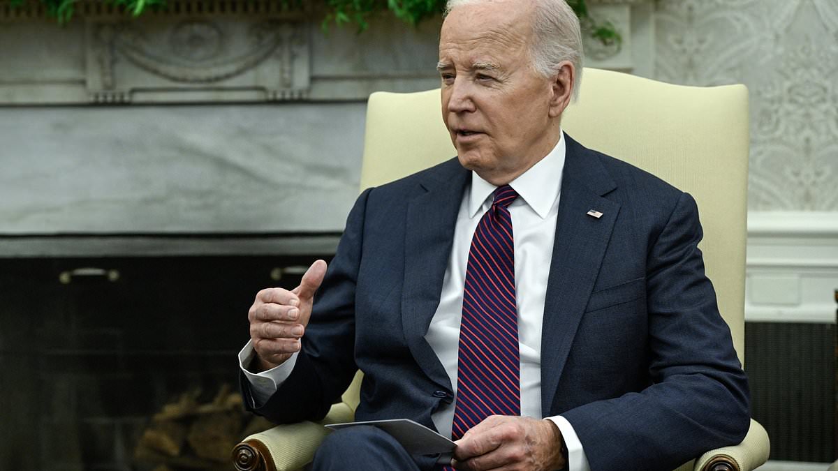 Biden says he does not want the Middle East conflict ‘spreading’ in talks with Iraqi Prime Minister: President reiterates that he is ‘committed to Israel’s security’… while also demanding a Gaza ceasefire [Video]