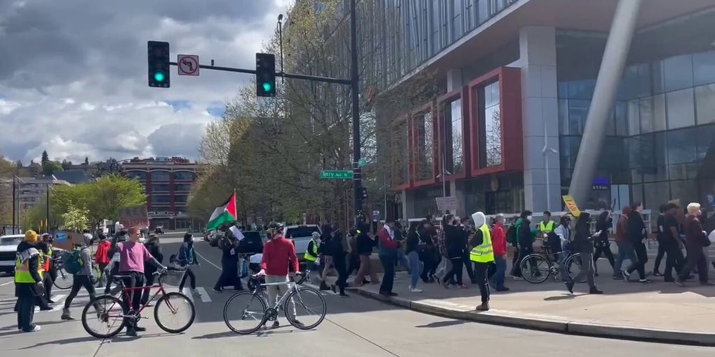 Seattle Google workers protest companys contract with Israeli military [Video]