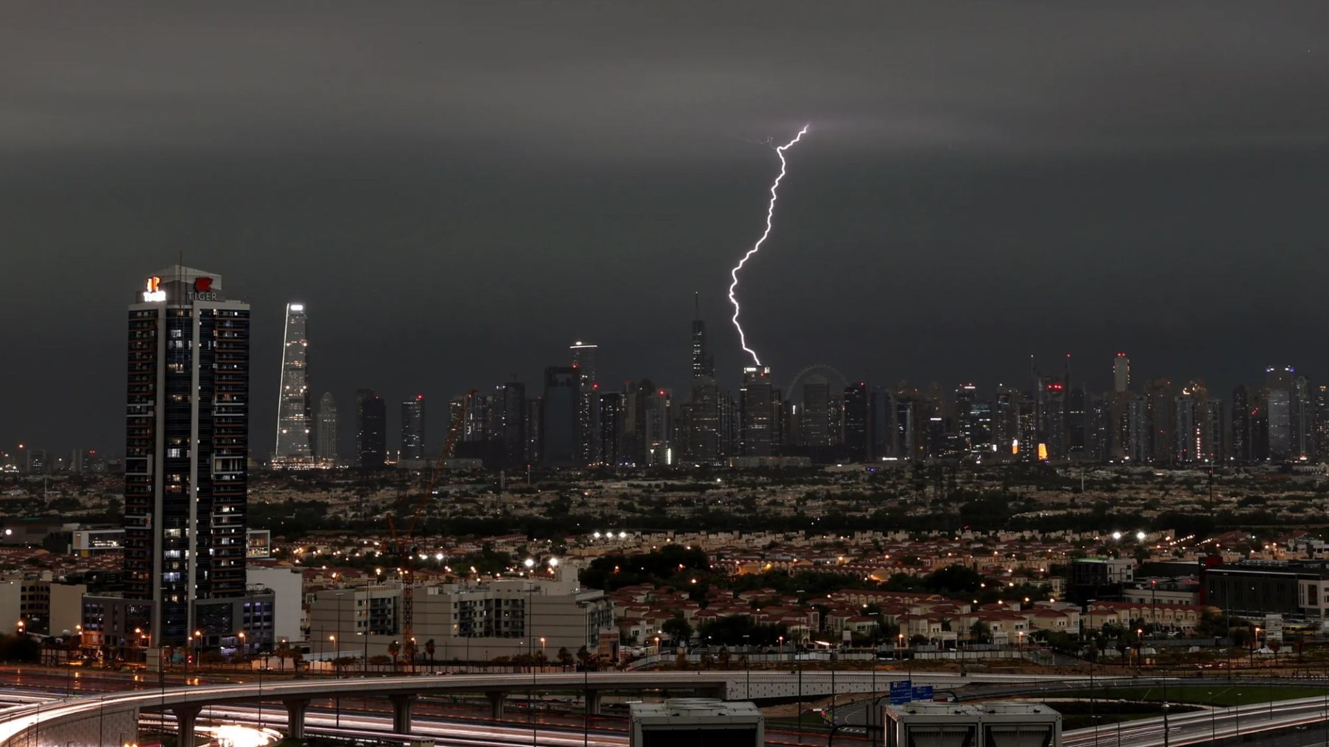 Dubai forced to deny weather control cloud-seeding took place before years’ worth of rain fell in 24hrs paralysing city [Video]