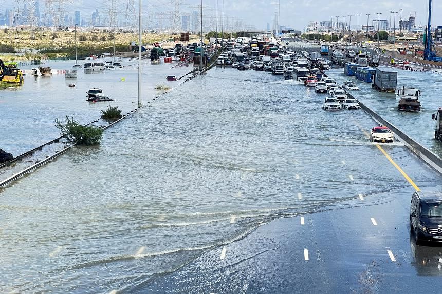 Dubai International Airport says bad weather causing significant disruption [Video]