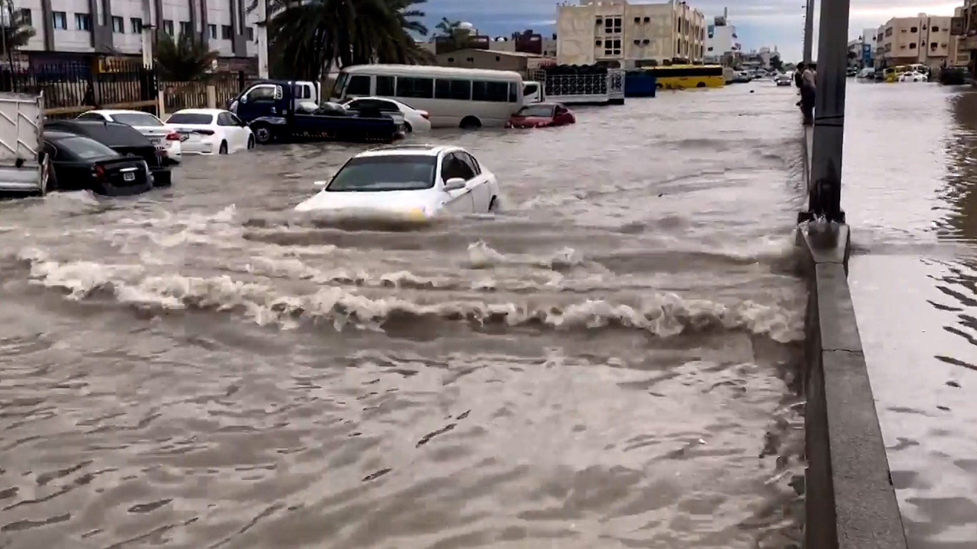 Flooding in Dubai after a years worth of rain falls in hours | Floods [Video]