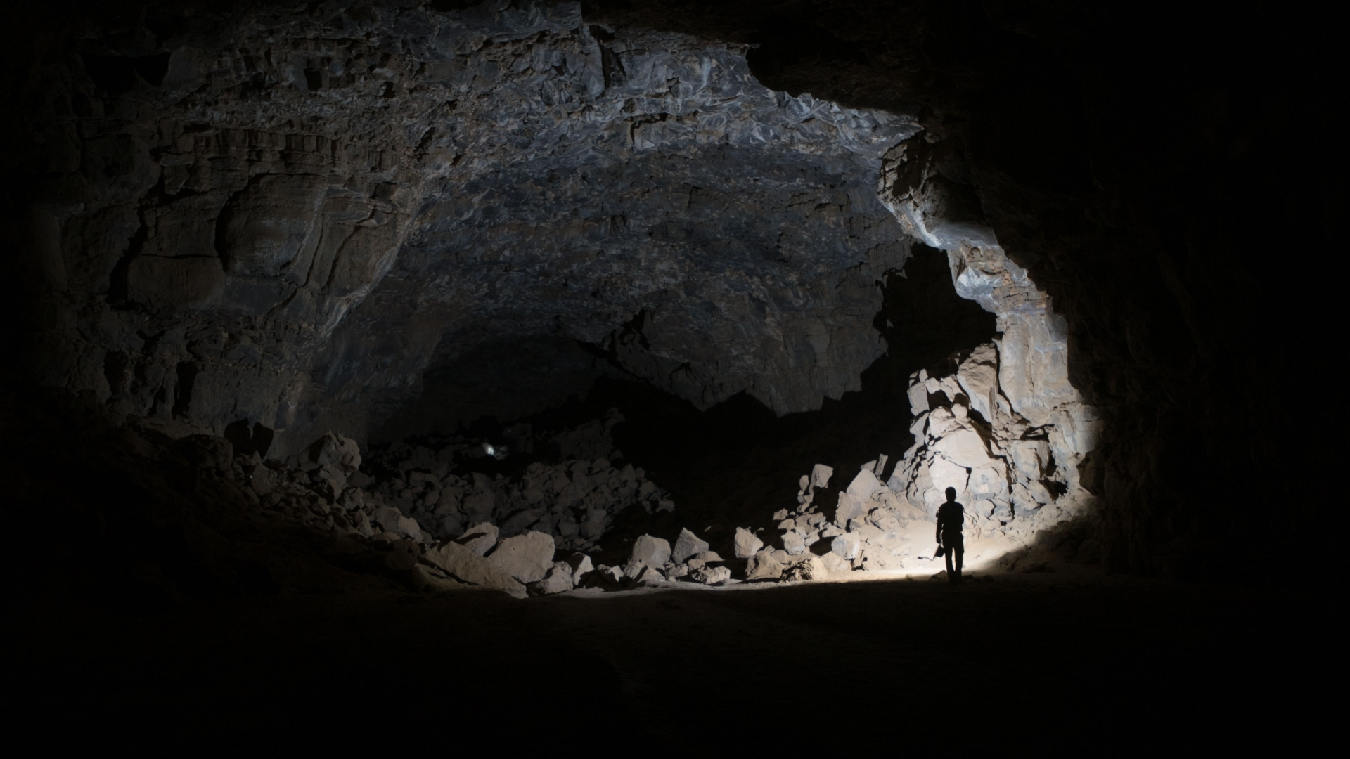 Umm Jirsan lava tube: 7K years ago, humans once thrived inside [Video]
