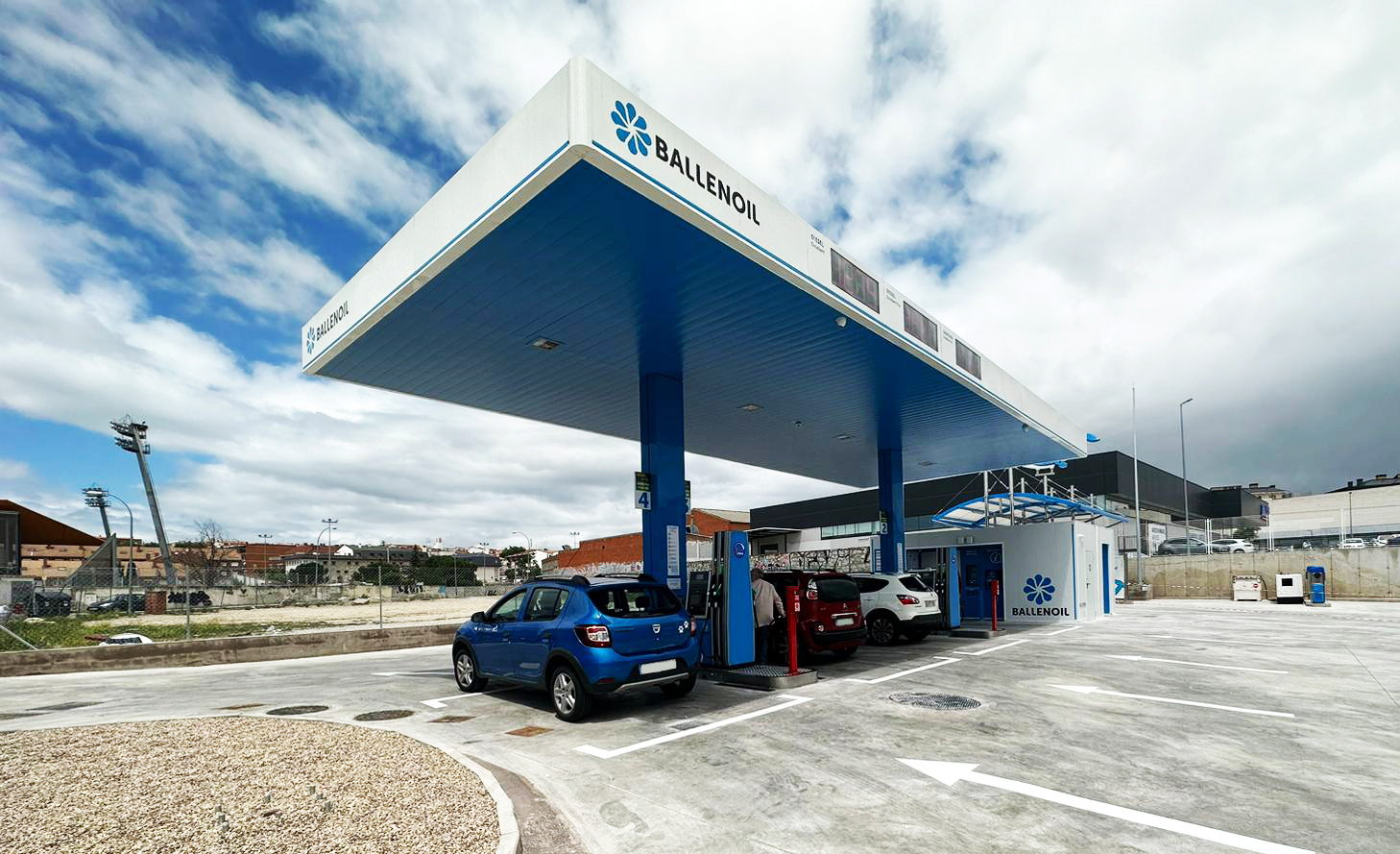 REVEALED: These are the cheapest areas to fill up your car with petrol across Malaga province  including Fuengirola, Mijas and Antequera [Video]