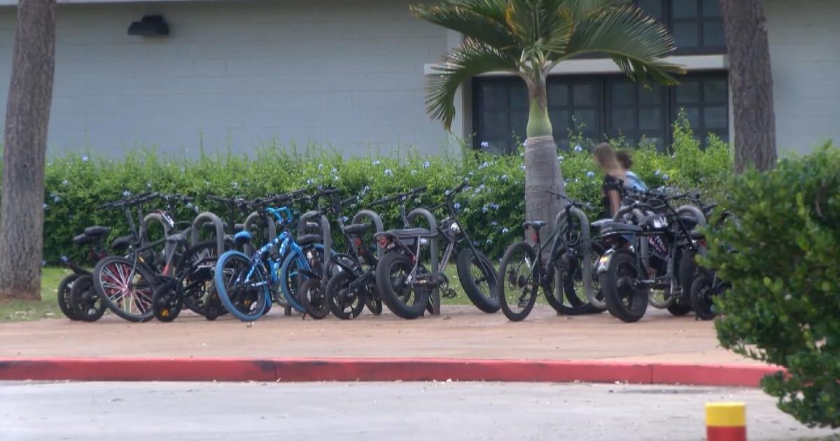Oahu middle school banning e-bikes after 12-year-old boy injured in crash | News [Video]
