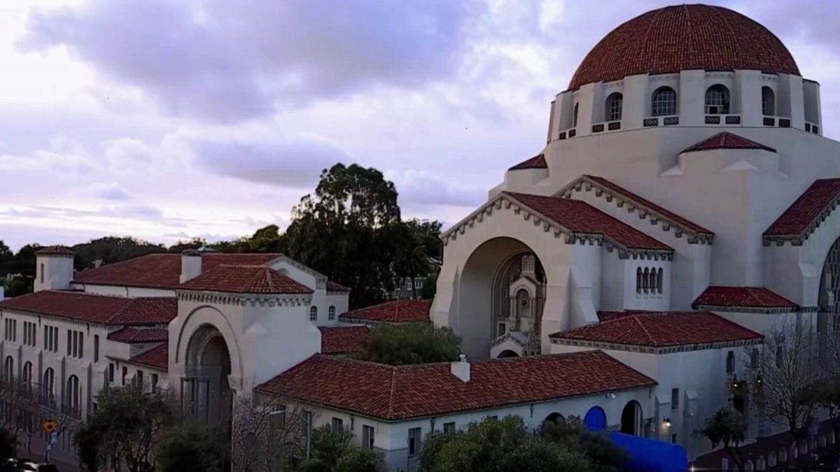 Bay Area synagogues and temples increasing security during Passover  NBC Bay Area [Video]