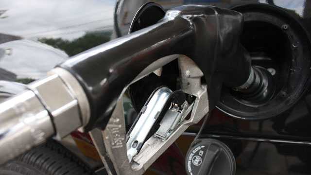Experts say conflicts in Middle East, upcoming hurricane season could impact gas prices [Video]