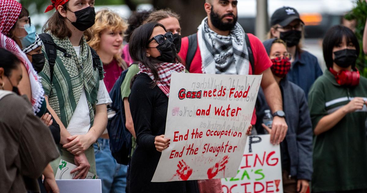 Texas A&M students hold Pro-Palestinian protest [Video]