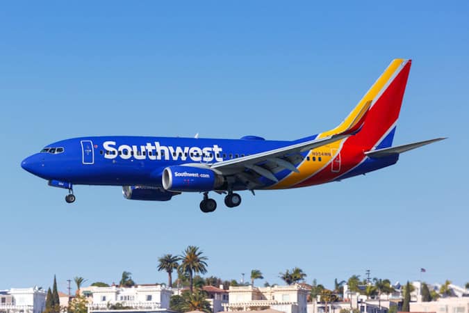 Open Seating No More? Southwest CEO Says Airline Is Weighing Cabin Changes (Videos)