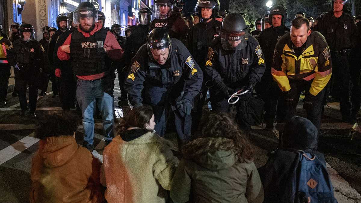 Number of arrests at Emerson encampment rises to 118 [Video]