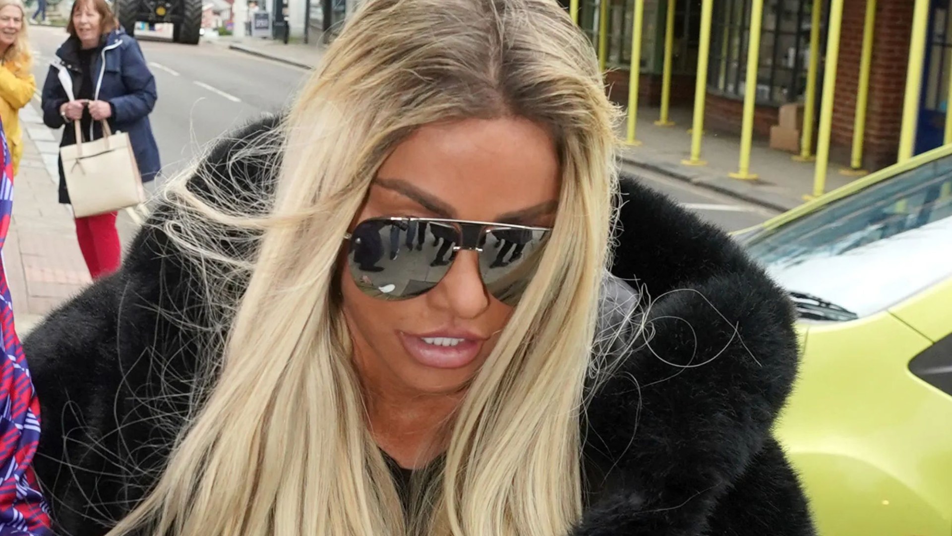 Katie Price dragged back to court in just a few days time after she missed bankruptcy hearing for Cyprus holiday [Video]