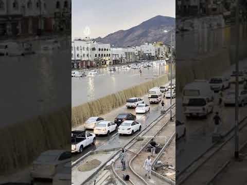 Heavy rain hits Saudi Arabia’s Medina | AJ [Video]