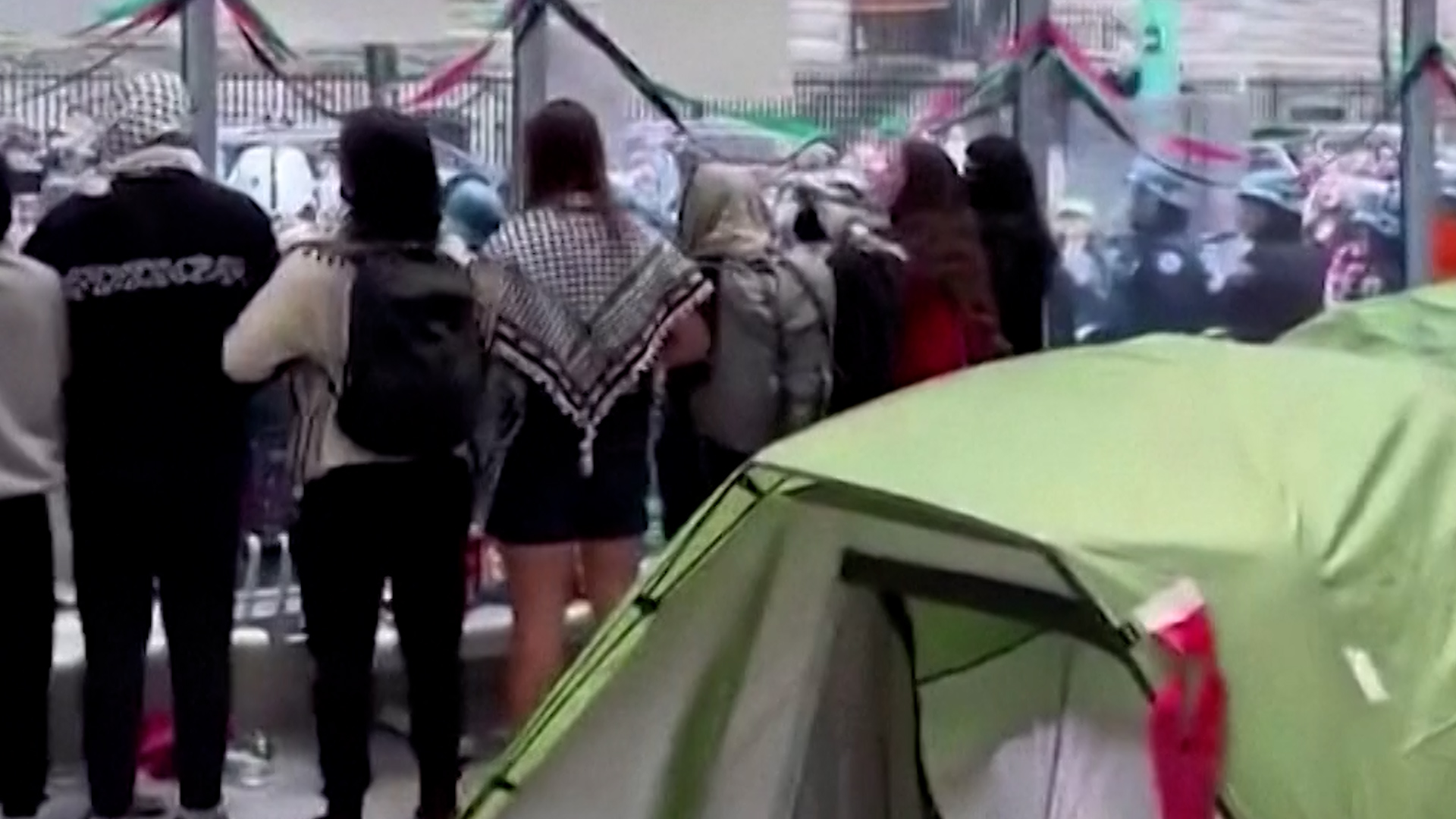 New York police remove protesters camped inside Fordham University building | Israel War on Gaza [Video]