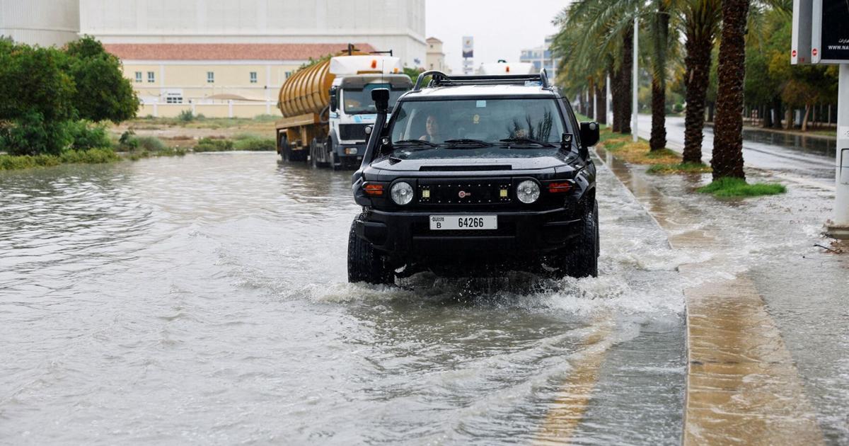 Dubai flights canceled, schools and offices shut as rain pelts UAE just weeks after deadly floods | National & World [Video]