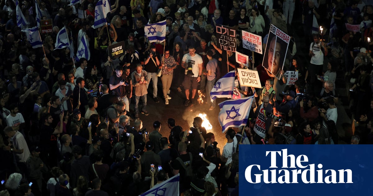 Mass protest in Israel calls for ceasefire deal and return of hostages  video | World news