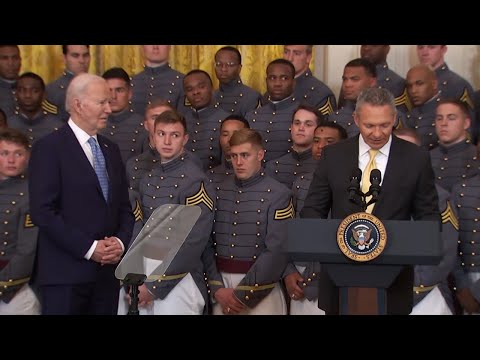 Biden presents Trophy to Army Black Knights at White House [Video]