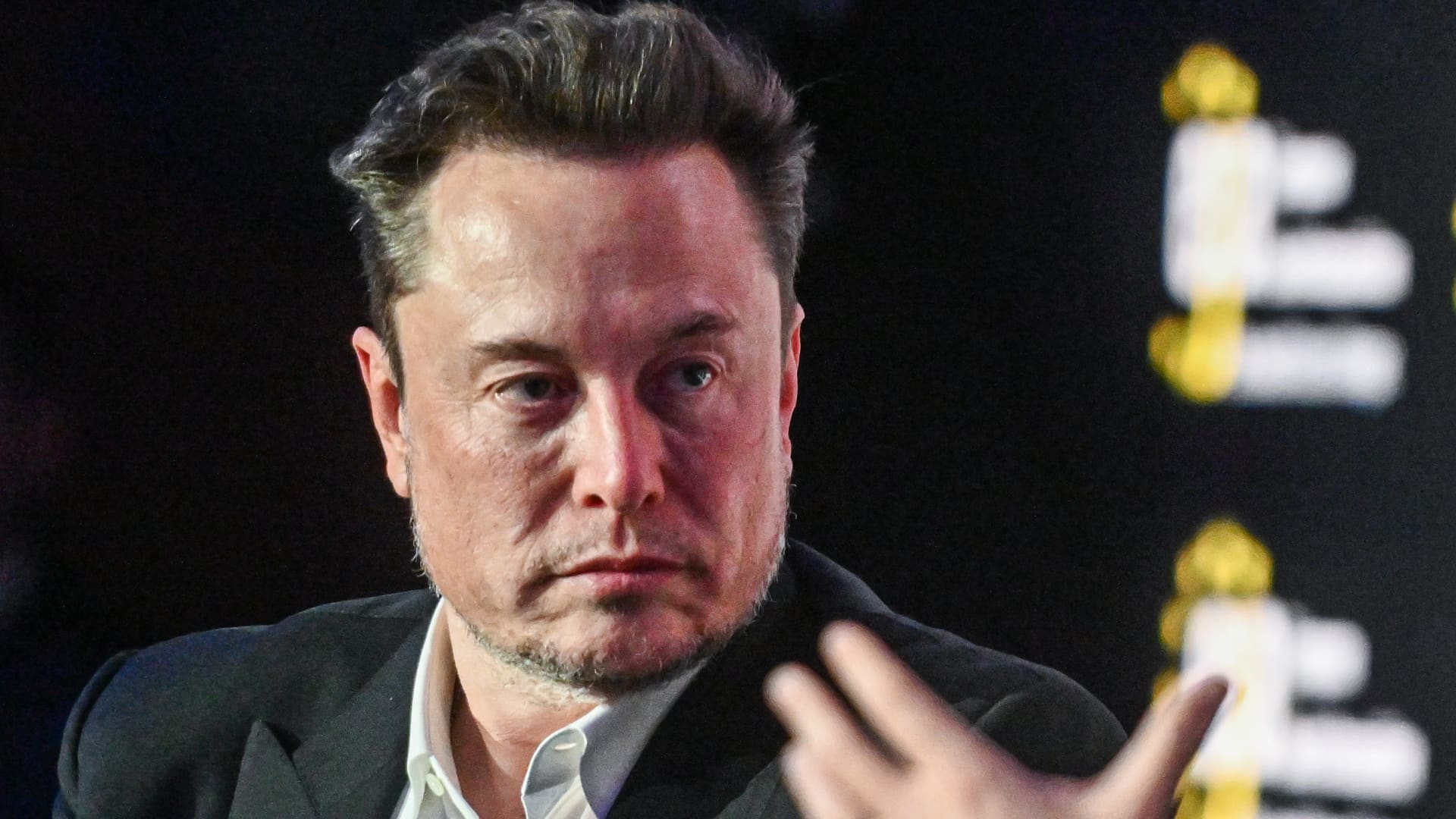 Elon Musk’s X loses lawsuit against Bright Data over data scraping [Video]