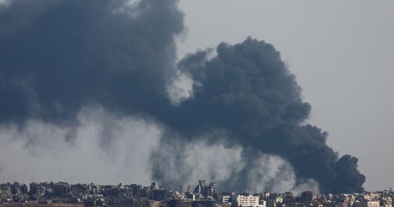 Israeli forces push into Gaza from north and south | U.S. & World [Video]