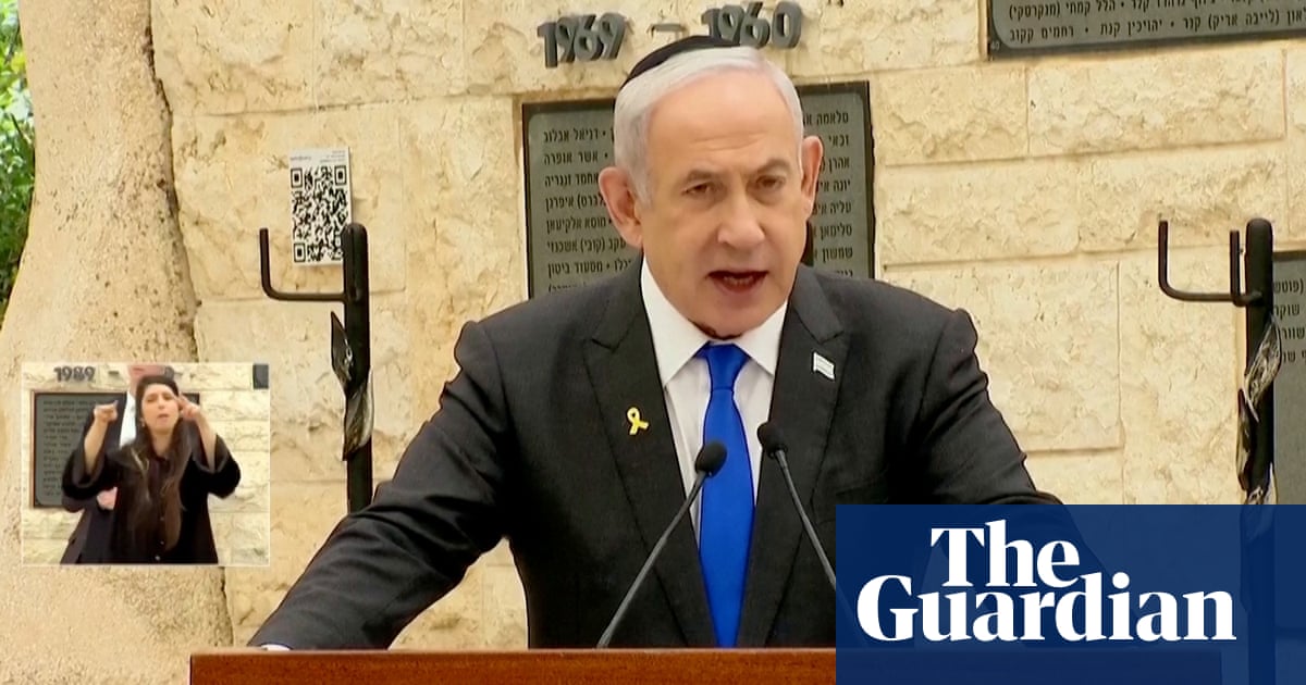 Netanyahu heckled during Israel Memorial Day speech  video | World news