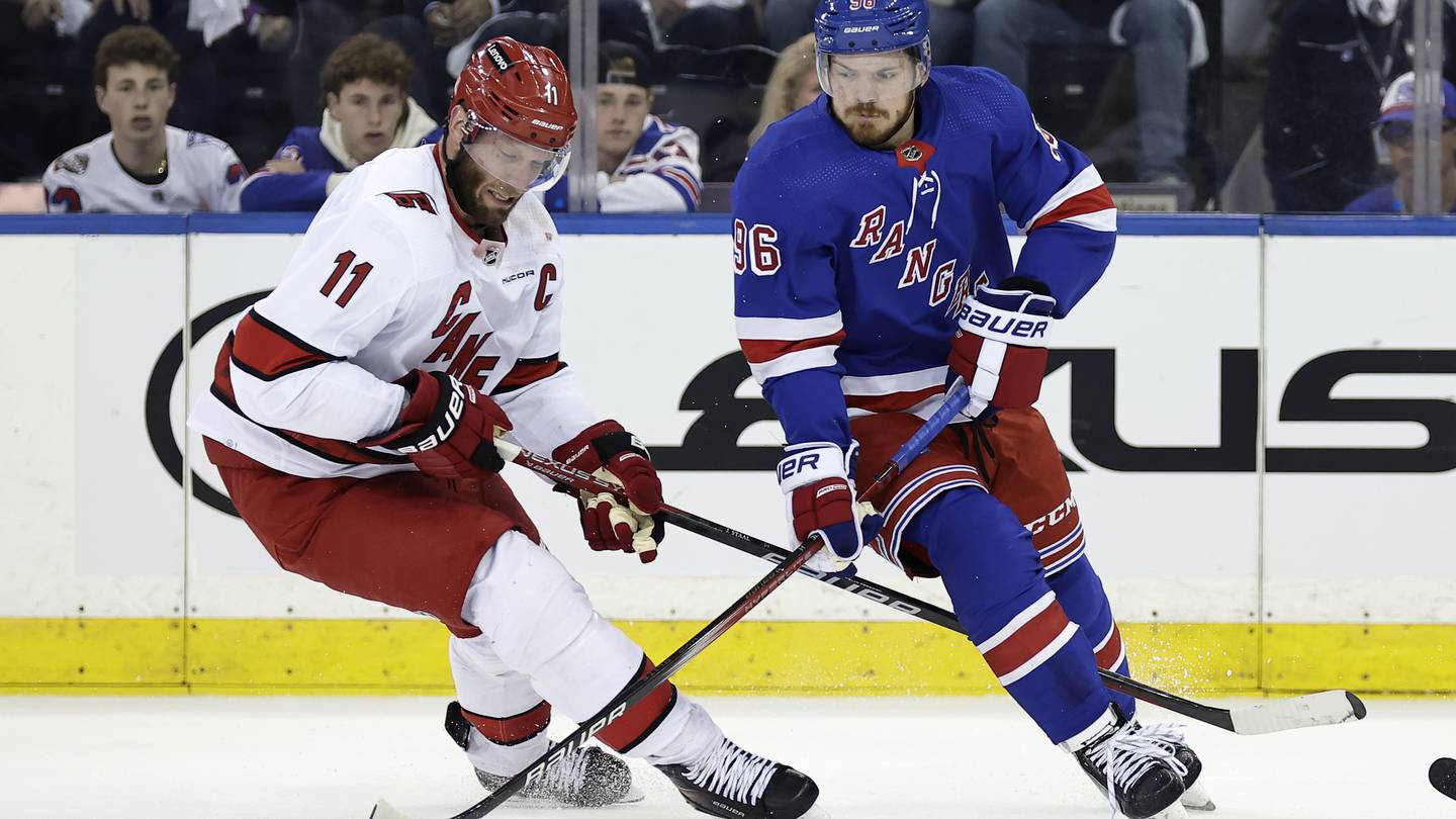 Hurricanes score 4 in third period, rally to beat Rangers 4-1 in Game 5 to avoid elimination  WFTV [Video]