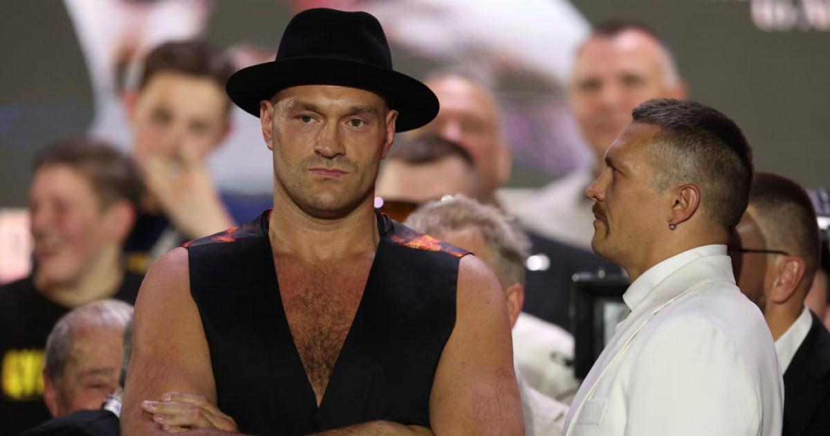 Tyson Fury explains why he refused to look at Oleksandr Usyk during face-off [Video]