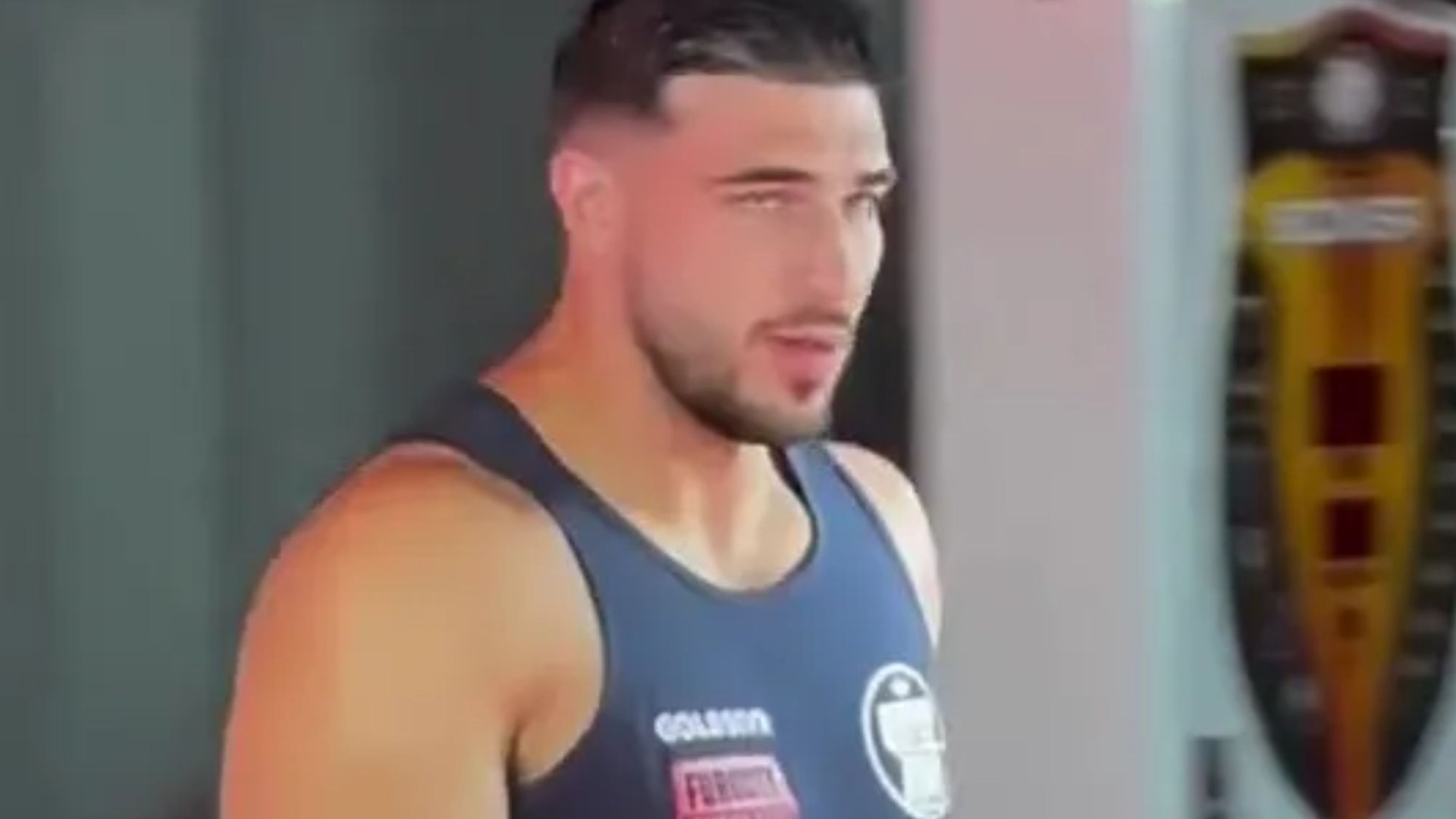 Tommy Fury fans shocked by dramatic body transformation after the boxer beefs up amid Molly-Mae split rumours [Video]