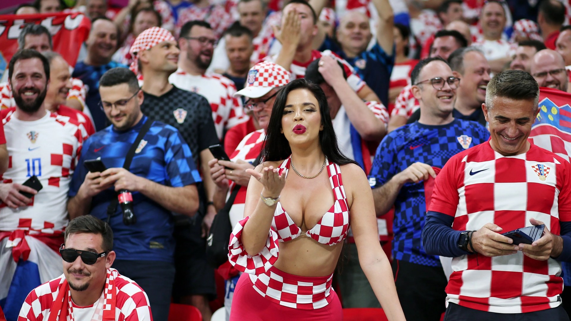 ‘World Cup’s sexiest fan’ Ivana Knoll reveals she WILL be heading to Euros after sparking frenzy in Qatar with racy snap [Video]