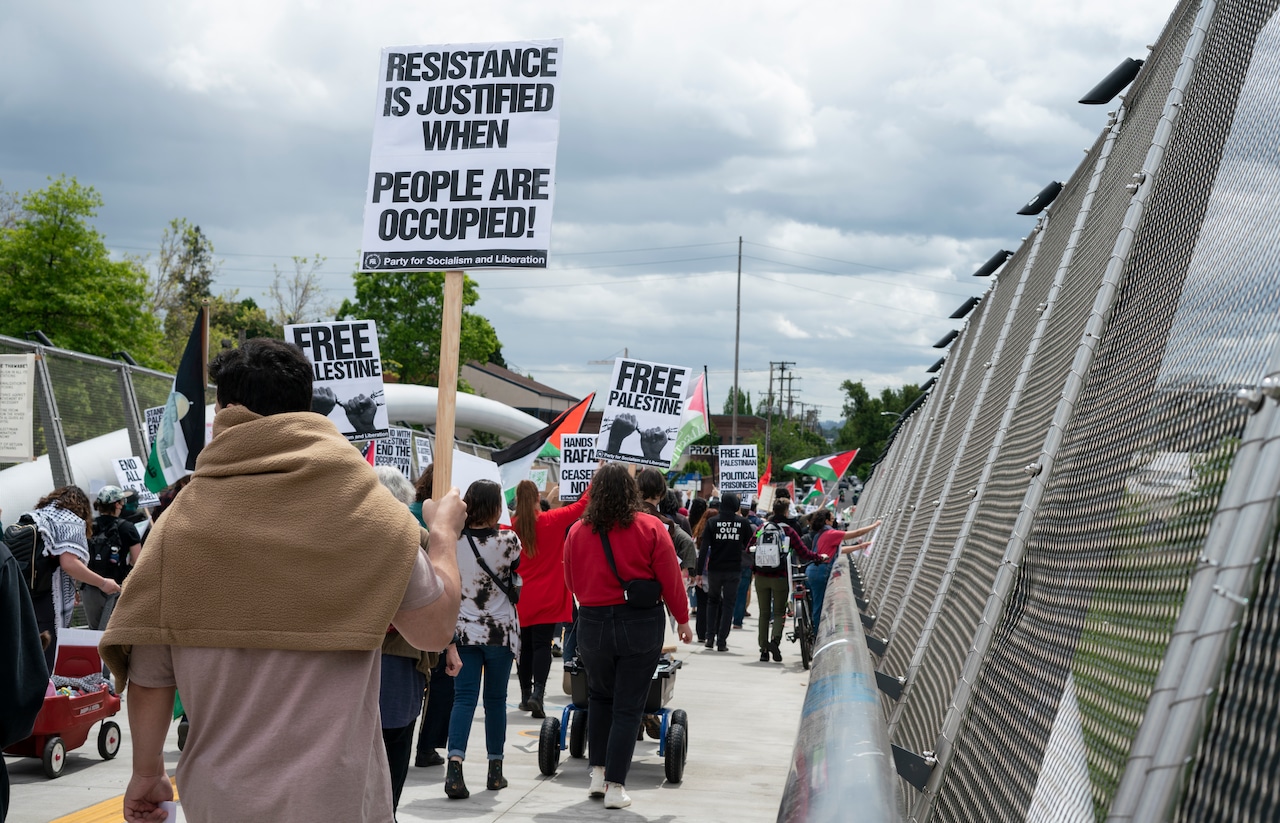 Portlanders protest occupation of Gaza, commemorate anniversary of Arab expulsion from Israel [Video]