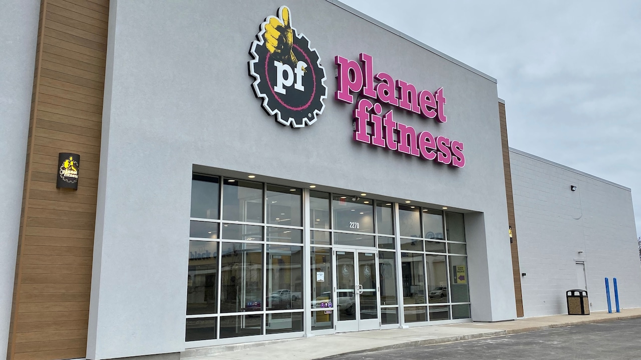 Is Planet Fitness open on Memorial Day 2024? [Video]