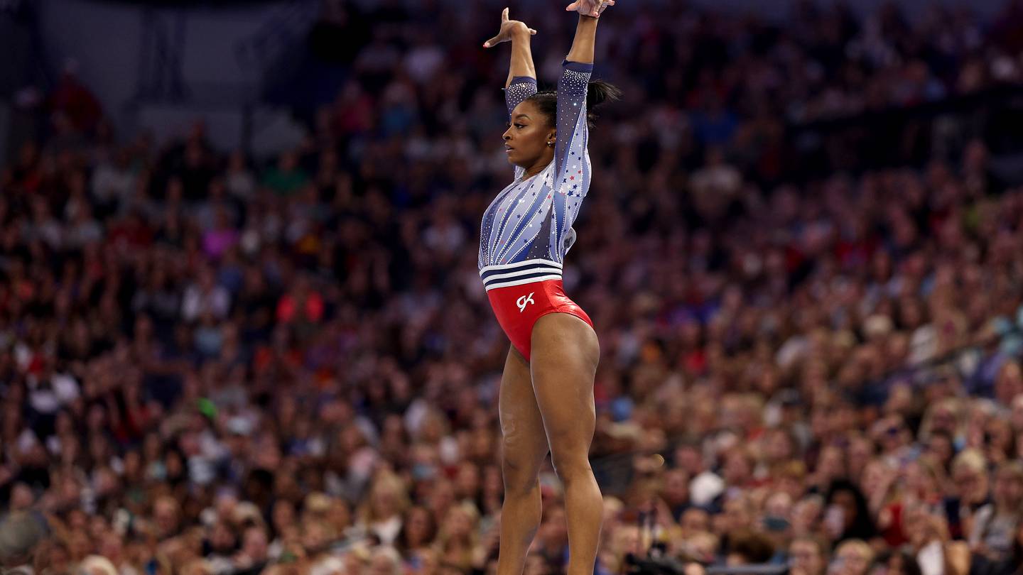 Simone Biles leads Olympic Trials field after injury-filled Day 1  WSB-TV Channel 2 [Video]