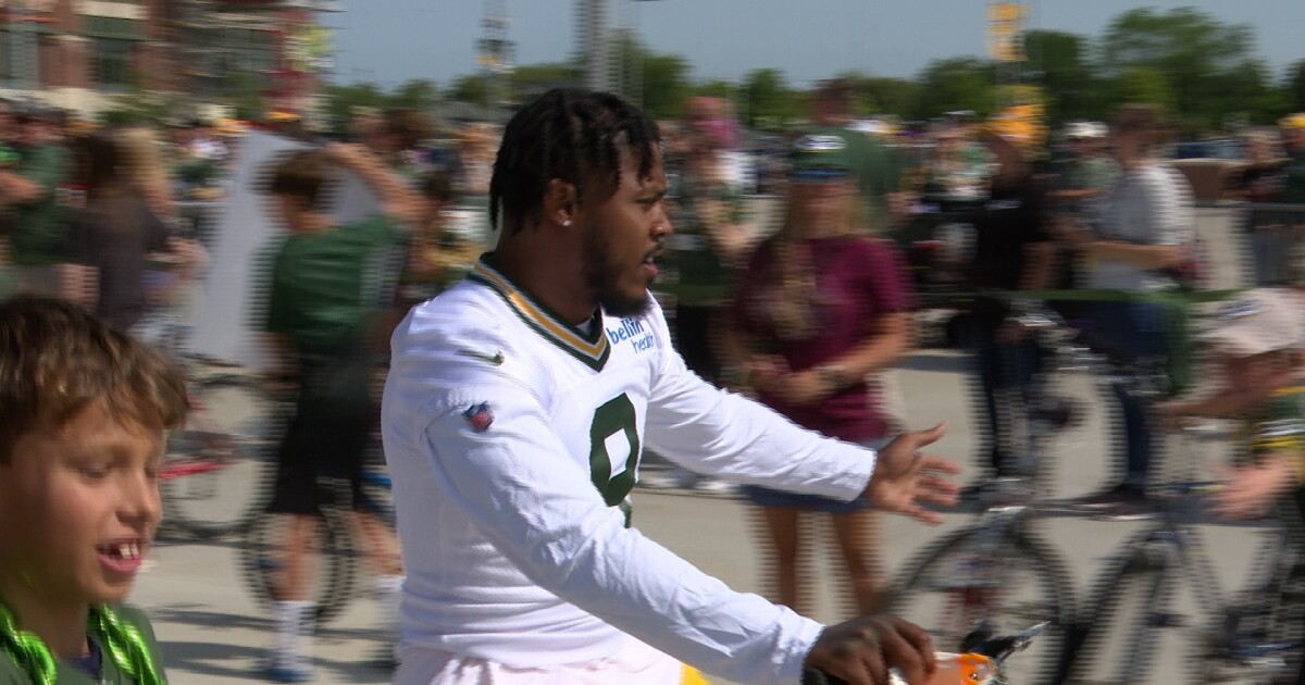 Packers optimistic as training camp begins [Video]