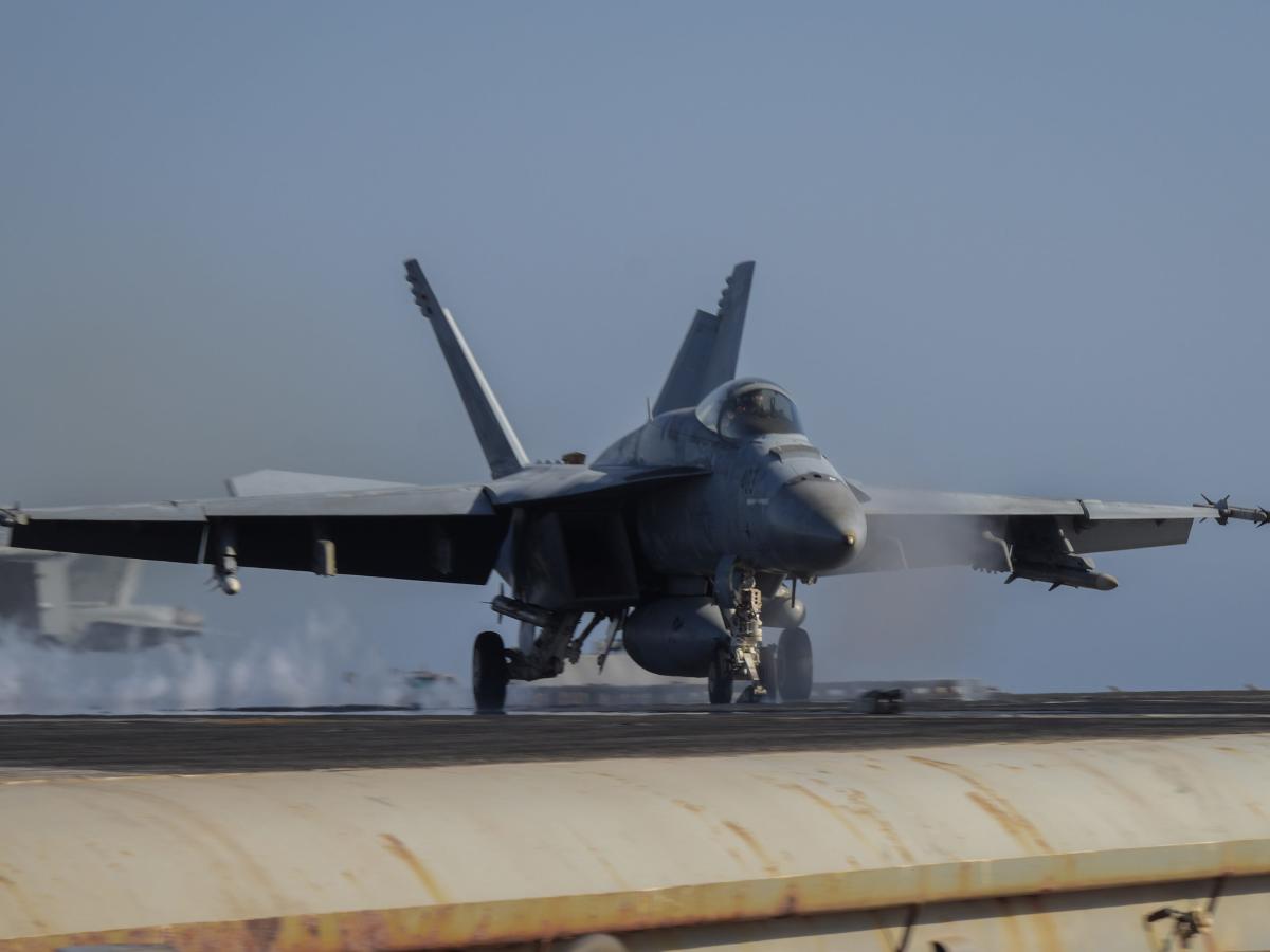 A US Navy fighter squadron scored a series of firsts fighting the Houthis from an aircraft carrier in the Red Sea [Video]
